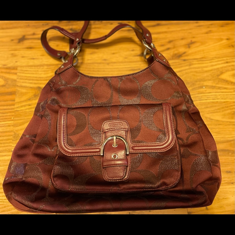 Burgundy signature coach purse NWOT